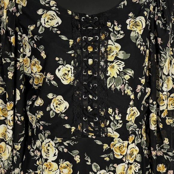 Ember Sheer Lace Up Top Womens M Dark Fairy Grunge Whimsigoth Boho Cottagecore - Picture 4 of 10